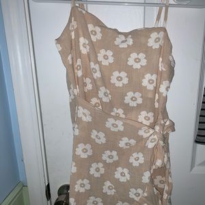 Floral beige dress
